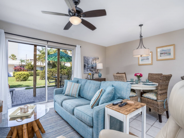 On Beach Siesta Key Vacation Condo Two Bedrolom Sleeps 8